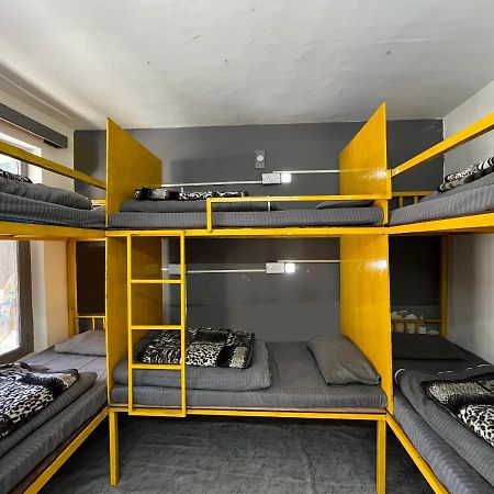 Young Monk Hostel & Cafe Old Manali المظهر الخارجي الصورة