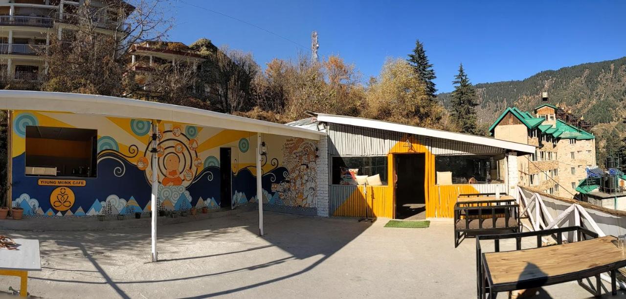 Young Monk Hostel & Cafe Old Manali المظهر الخارجي الصورة
