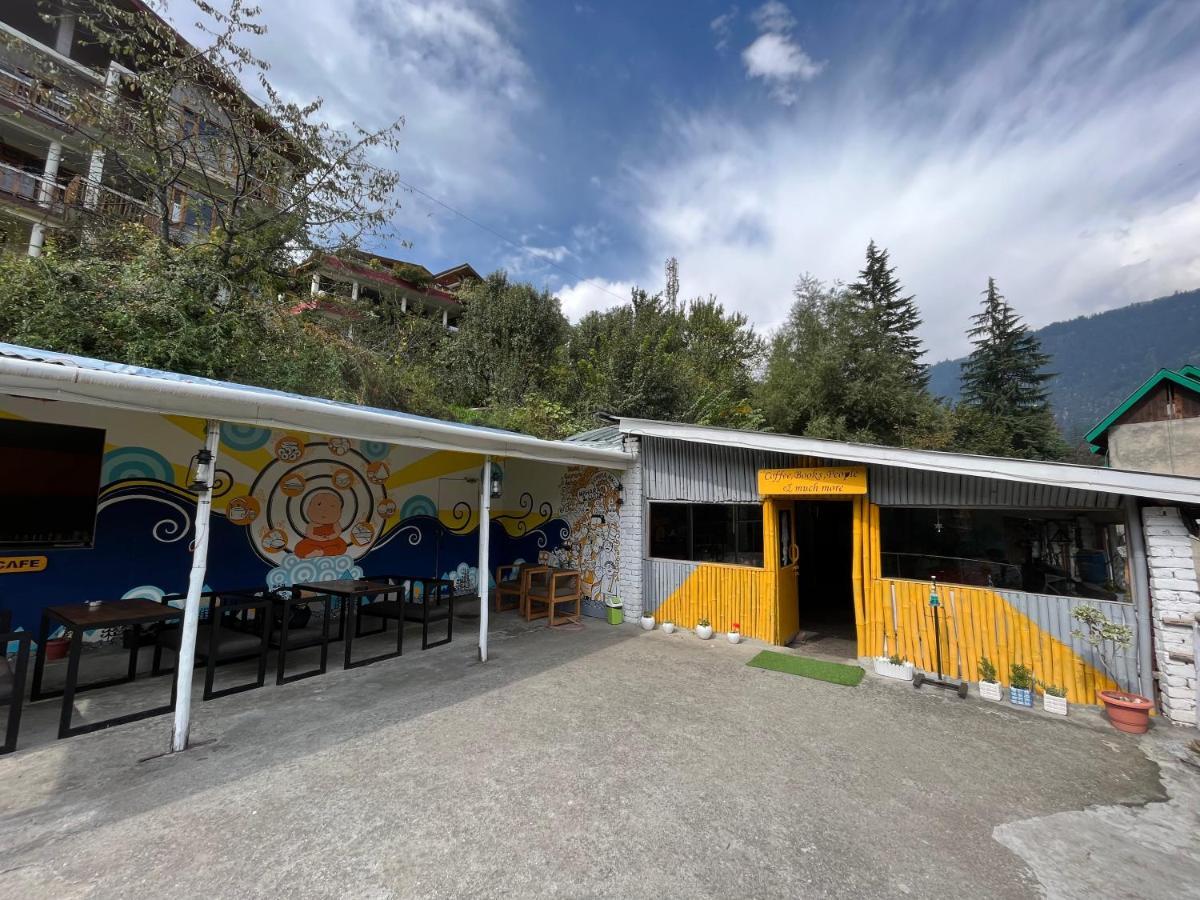 Young Monk Hostel & Cafe Old Manali المظهر الخارجي الصورة